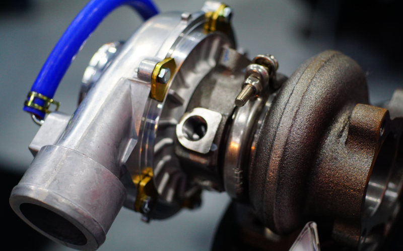 5 Essential Detroit Diesel Turbocharger Maintenance Tips